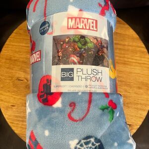 The Big One Spiderman Blanket Disney Marvel Christmas Plush Throw Oversized  5x6
